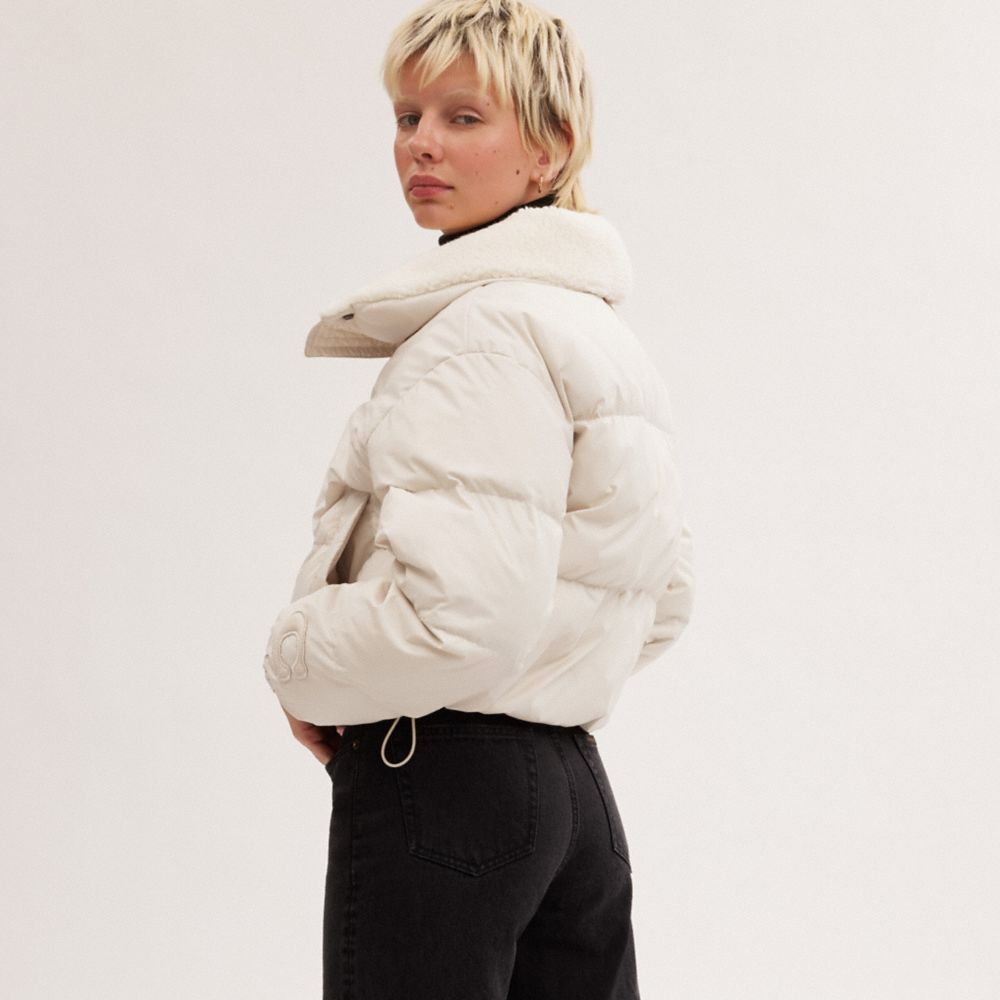 Giacca Donna Coach Cropped Puffer With Sherpa Bianche | ITHAF427