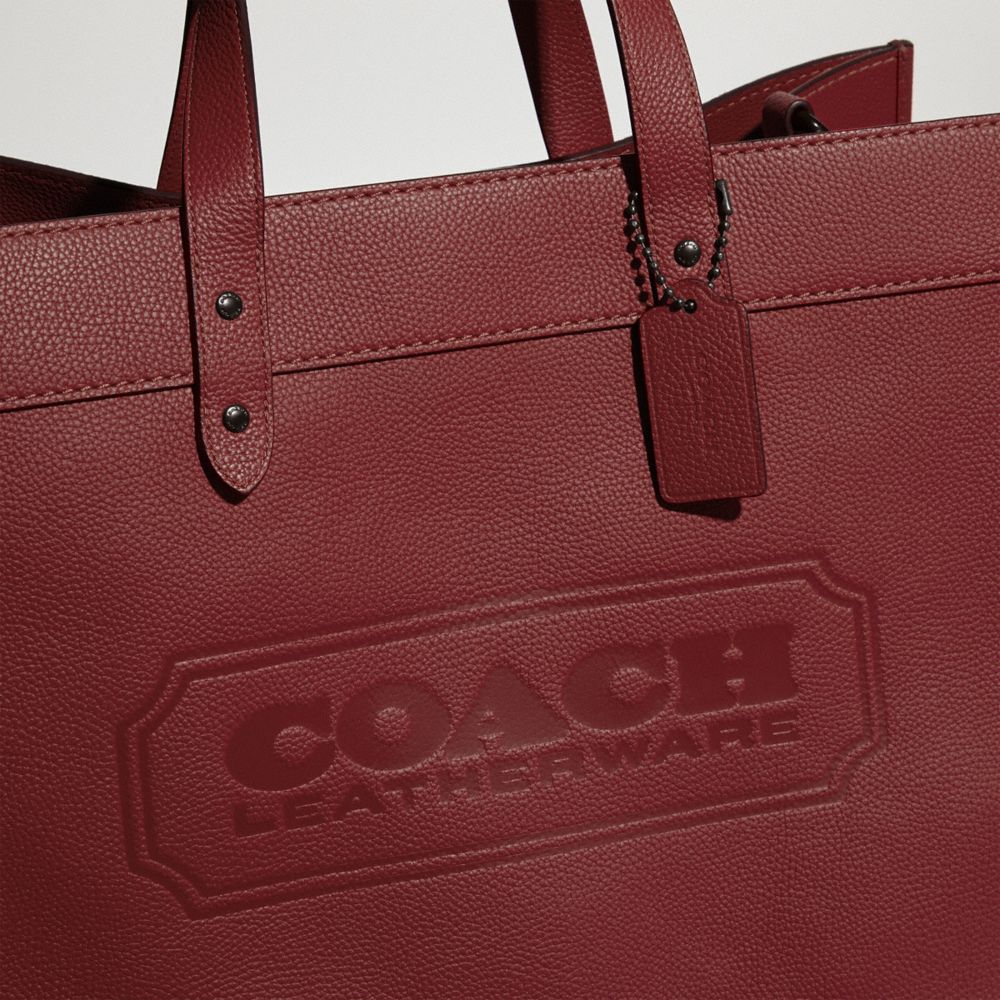 Tote Donna Coach Field 40 With Badge Rosse | ITEBE929